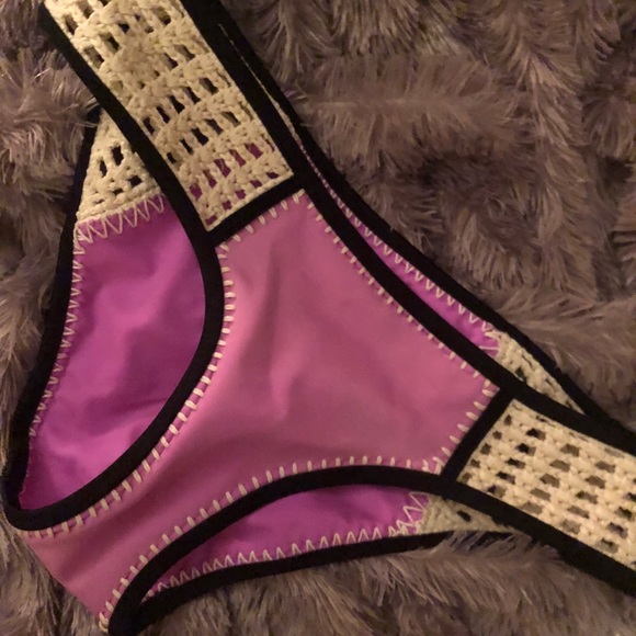 Victoria’s Secret Crotchet Bikini Set - Picture 3 of 3